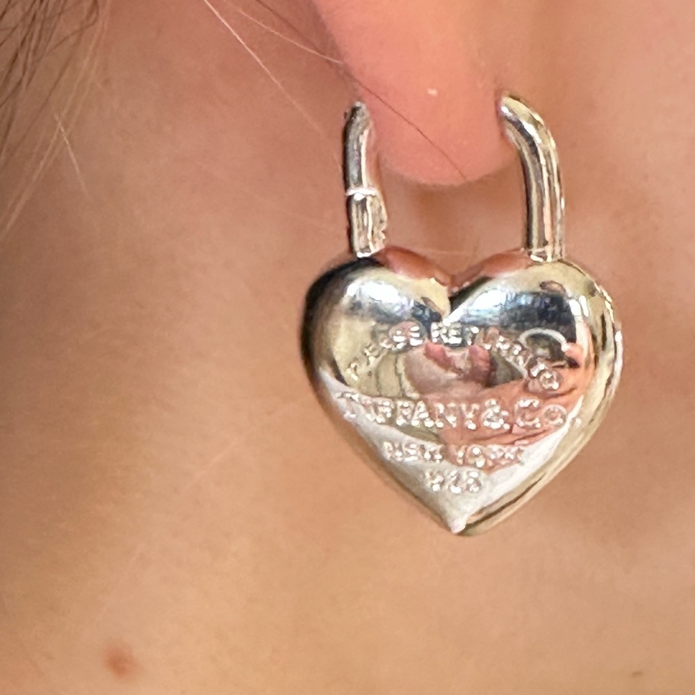Tiffany & Co. Silver Heart Earrings 100% Authentic - Picture 6 of 10
